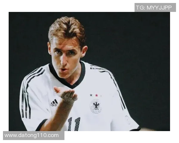 173CM足球明星的传奇之路与不屈精神揭秘